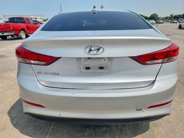 2017 HYUNDAI ELANTRA