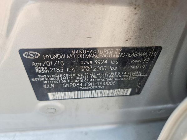 2017 HYUNDAI ELANTRA