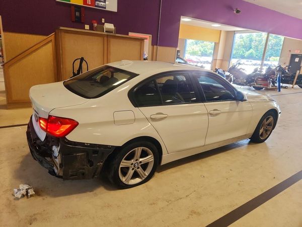 2015 BMW 328