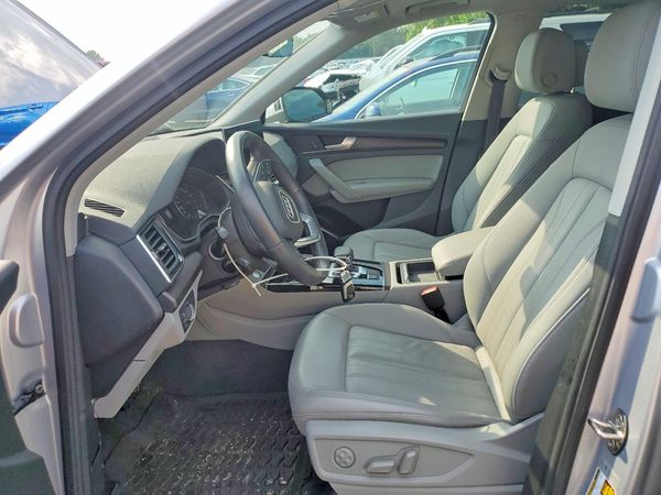 2022 AUDI Q5 S Line quattro Premium