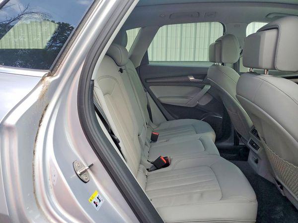 2022 AUDI Q5 S Line quattro Premium