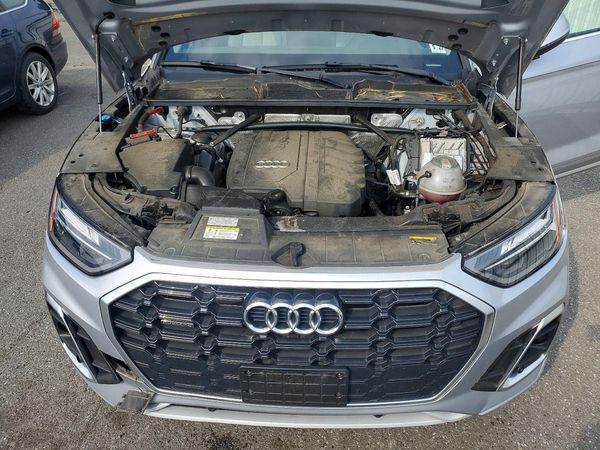 2022 AUDI Q5 S Line quattro Premium