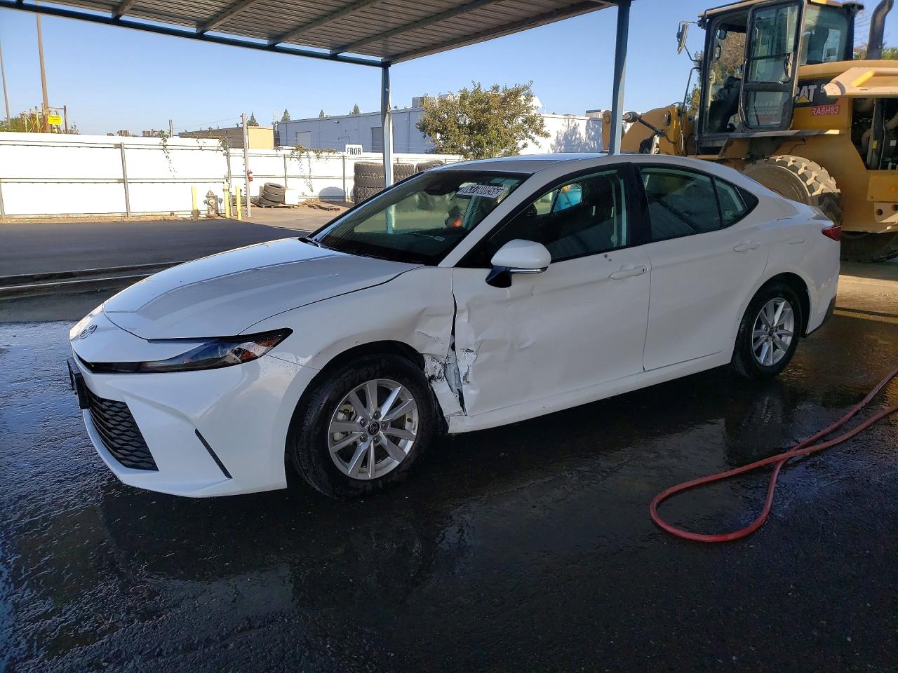 2025 TOYOTA CAMRY