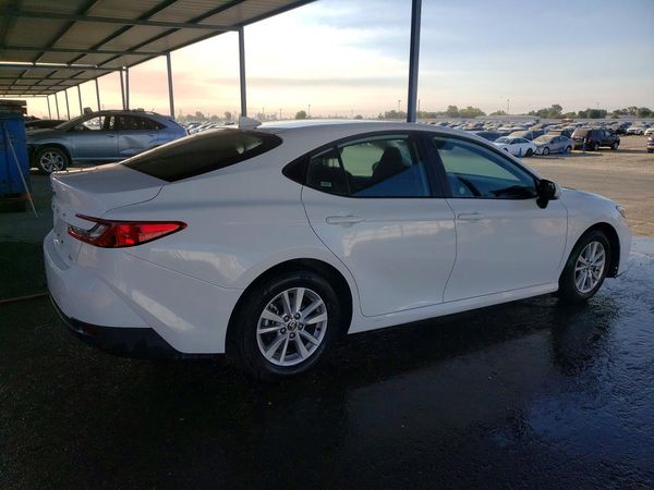 2025 TOYOTA CAMRY