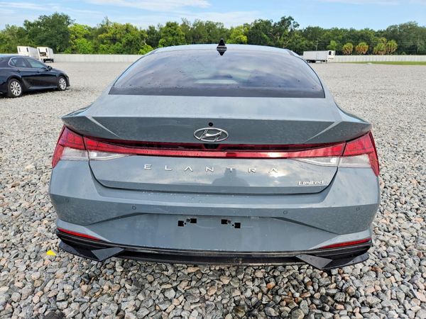 2022 HYUNDAI ELANTRA