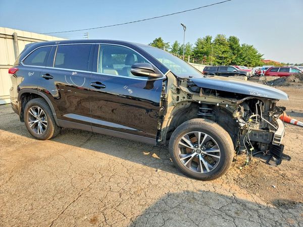 2019 TOYOTA HIGHLANDER