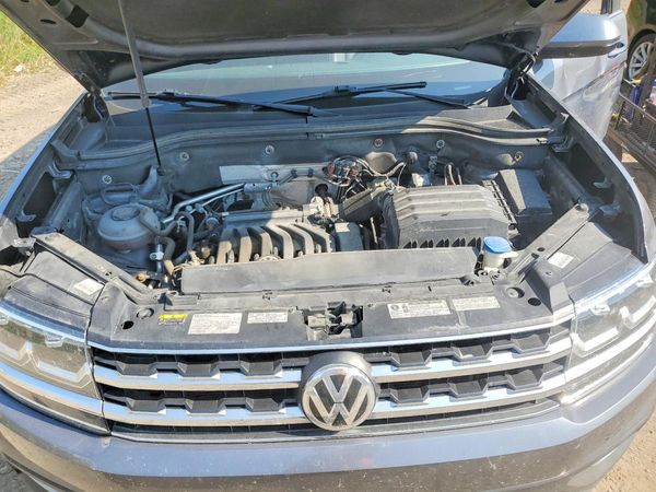 2018 VOLKSWAGEN ATLAS 4Motion SEL