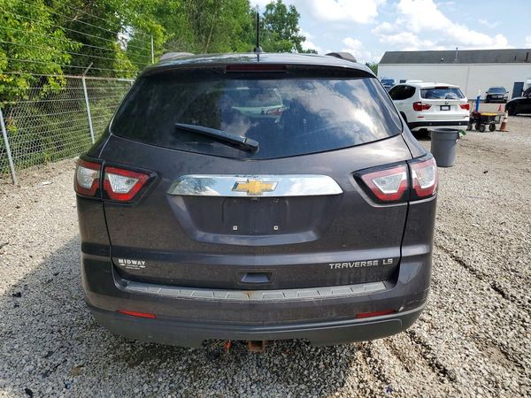 2013 CHEVROLET TRAVERSE LS