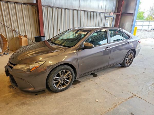 2017 TOYOTA CAMRY