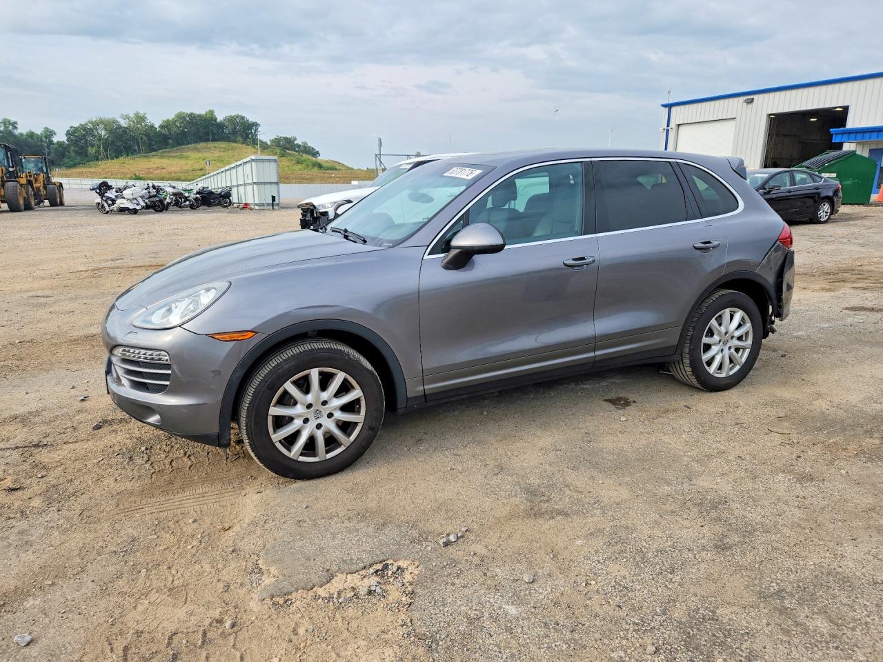 2012 PORSCHE CAYENNE
