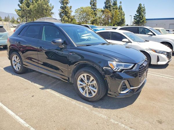 2022 AUDI Q3