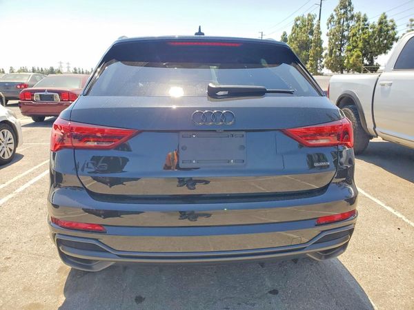 2022 AUDI Q3