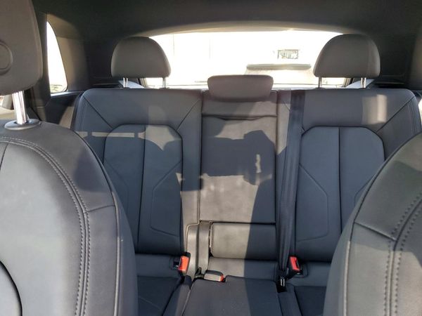 2022 AUDI Q3