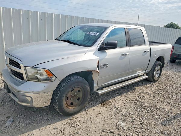 2014 RAM 1500 SLT