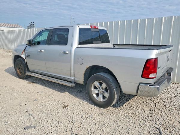 2014 RAM 1500 SLT