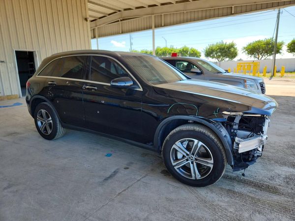 2019 MERCEDES-BENZ GLC GLC300
