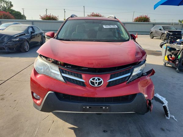 2015 TOYOTA RAV4