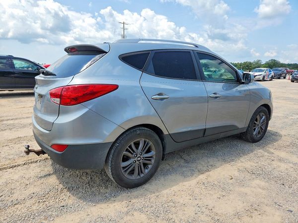 2015 HYUNDAI TUCSON GLS (Middle)