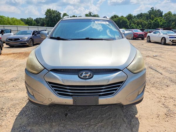 2015 HYUNDAI TUCSON GLS (Middle)