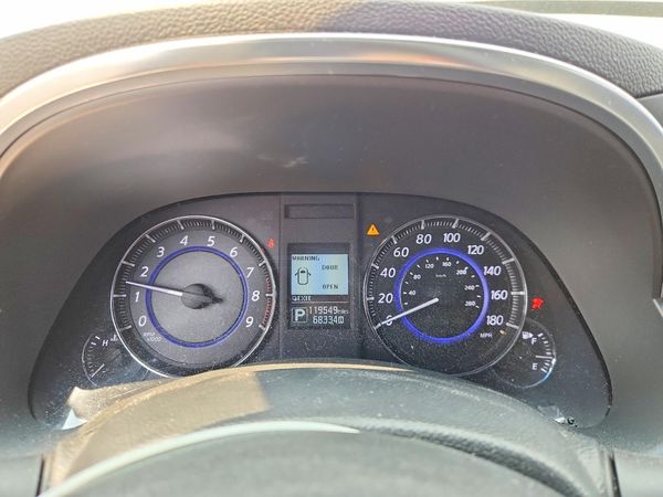 2017 INFINITI QX70
