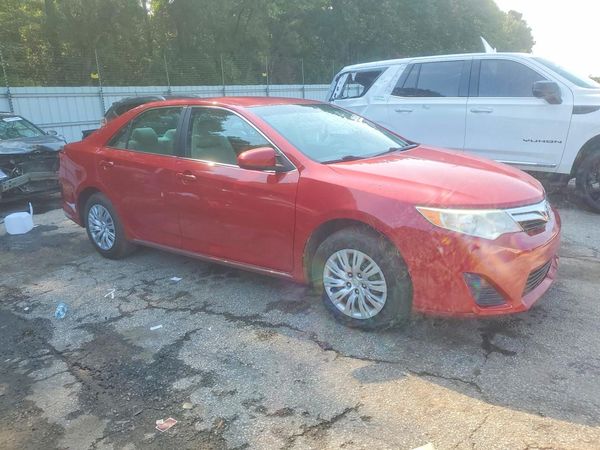 2012 TOYOTA CAMRY — Passenger 3/4