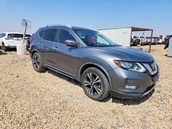 2018 NISSAN ROGUE