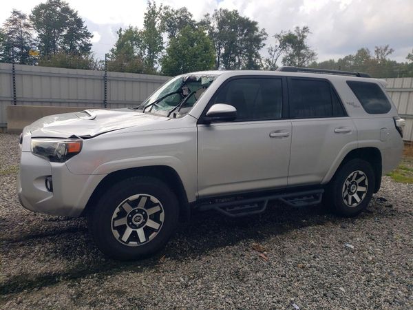 2020 TOYOTA 4RUNNER Base Grade