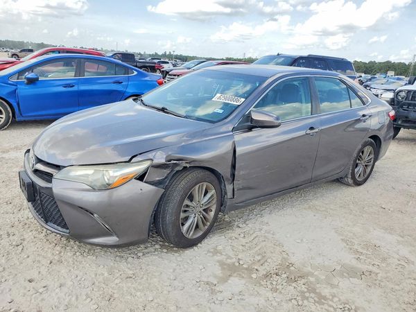2015 TOYOTA CAMRY