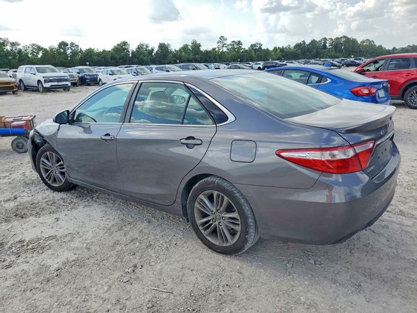 2015 TOYOTA CAMRY