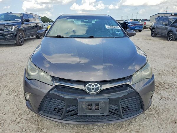 2015 TOYOTA CAMRY