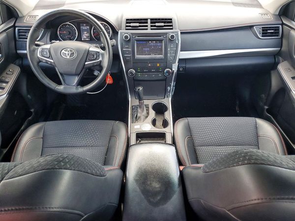 2015 TOYOTA CAMRY