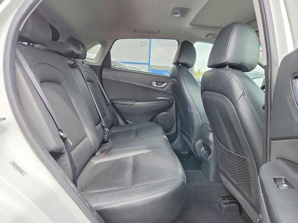 2023 HYUNDAI KONA Limited