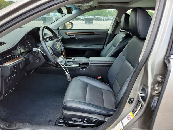 2017 LEXUS ES 350
