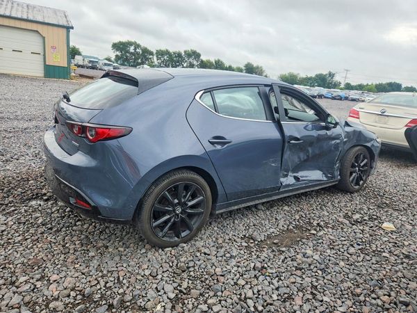 2024 MAZDA 3 Preferred Package