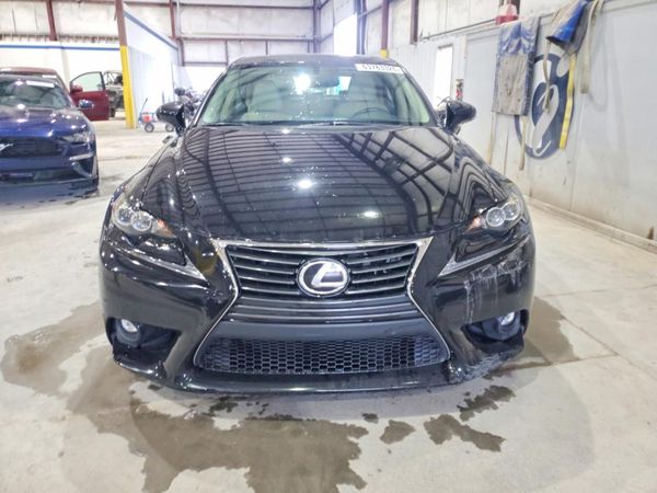 2016 LEXUS IS 300
