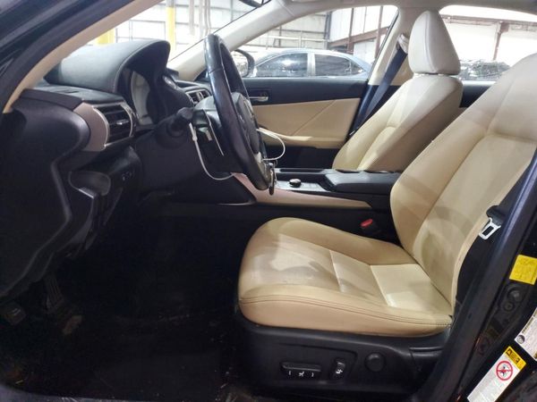 2016 LEXUS IS 300