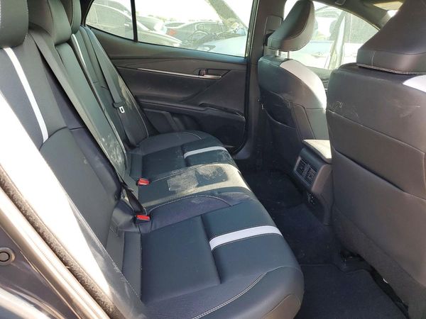 2026 TOYOTA CAMRY