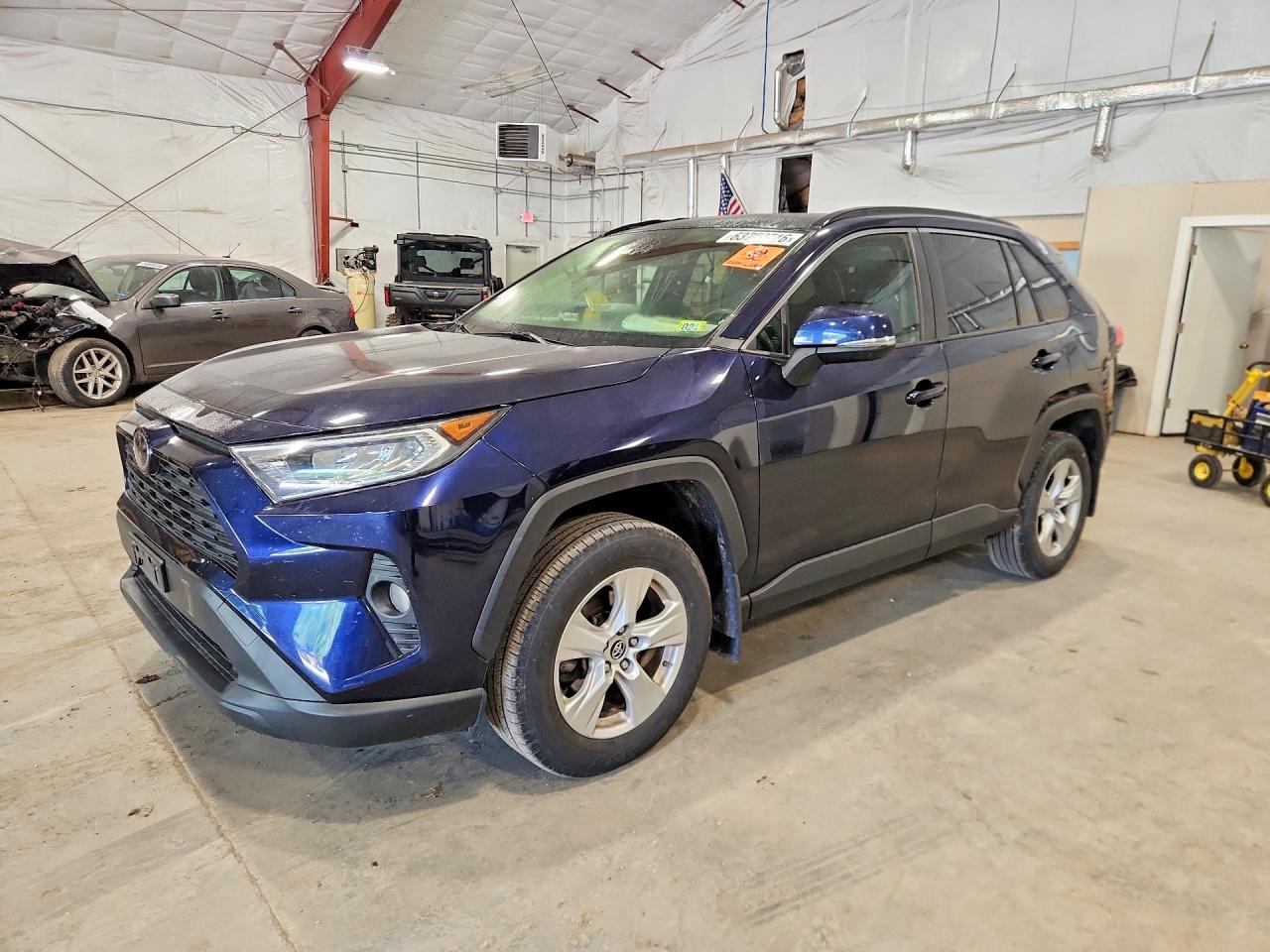 2019 TOYOTA RAV4 XLE / XLE Premium 4WD