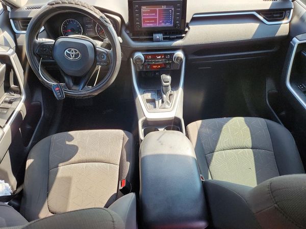 2019 TOYOTA RAV4
