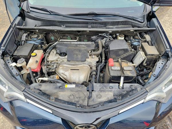2018 TOYOTA RAV4 LE