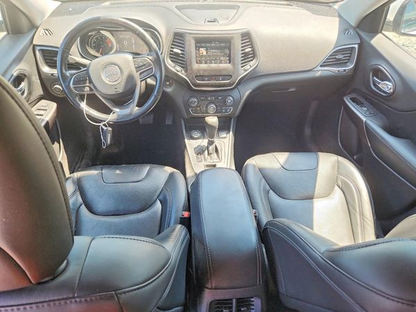 2020 JEEP CHEROKEE LATITUDE PLUS 4X4