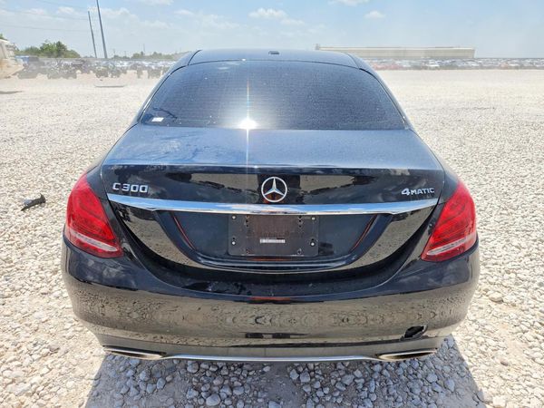 2015 MERCEDES-BENZ C 4-MATIC