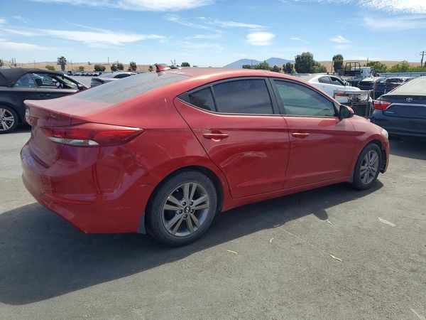 2017 HYUNDAI ELANTRA