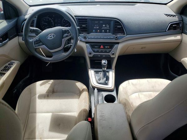 2017 HYUNDAI ELANTRA