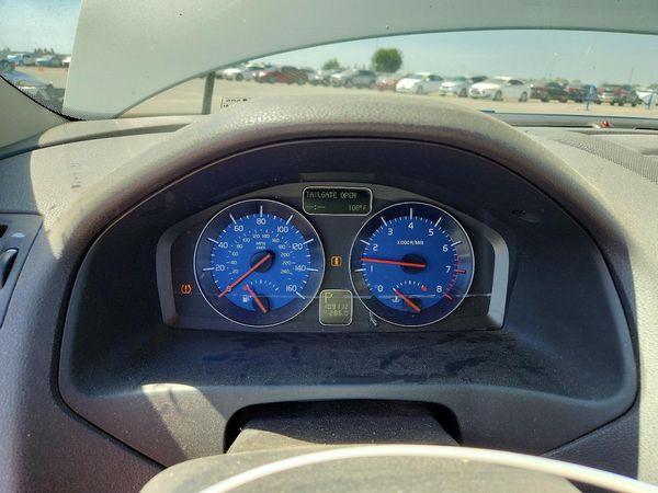 2012 VOLVO C30