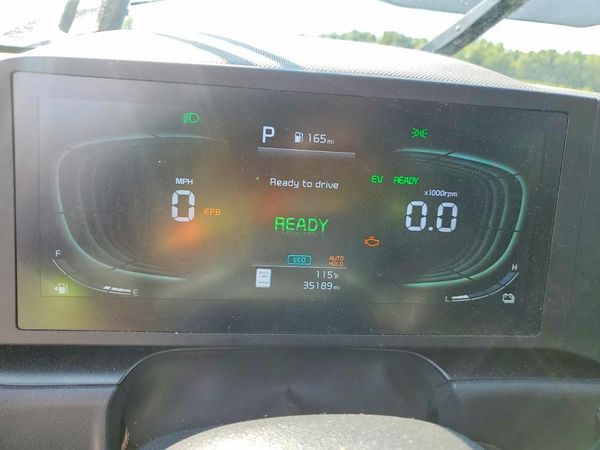 2024 KIA NIRO LX