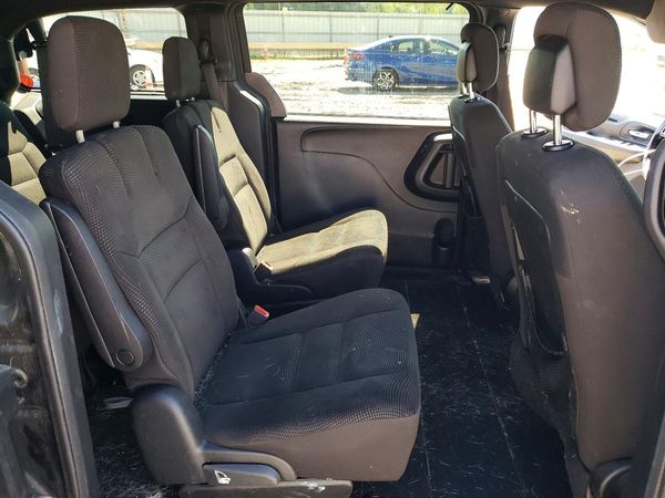 2020 DODGE GRAND CARAVAN SE