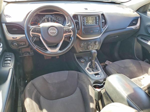 2015 JEEP CHEROKEE LATITUDE 4X4