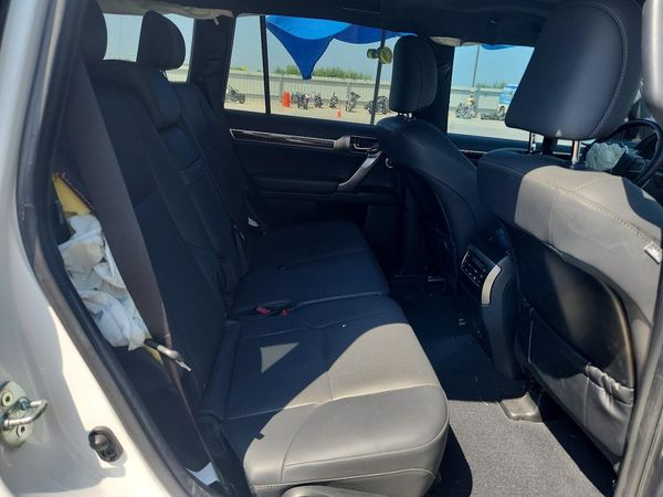 2022 LEXUS GX