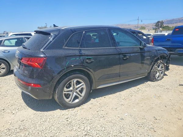 2018 AUDI Q5 quattro Premium